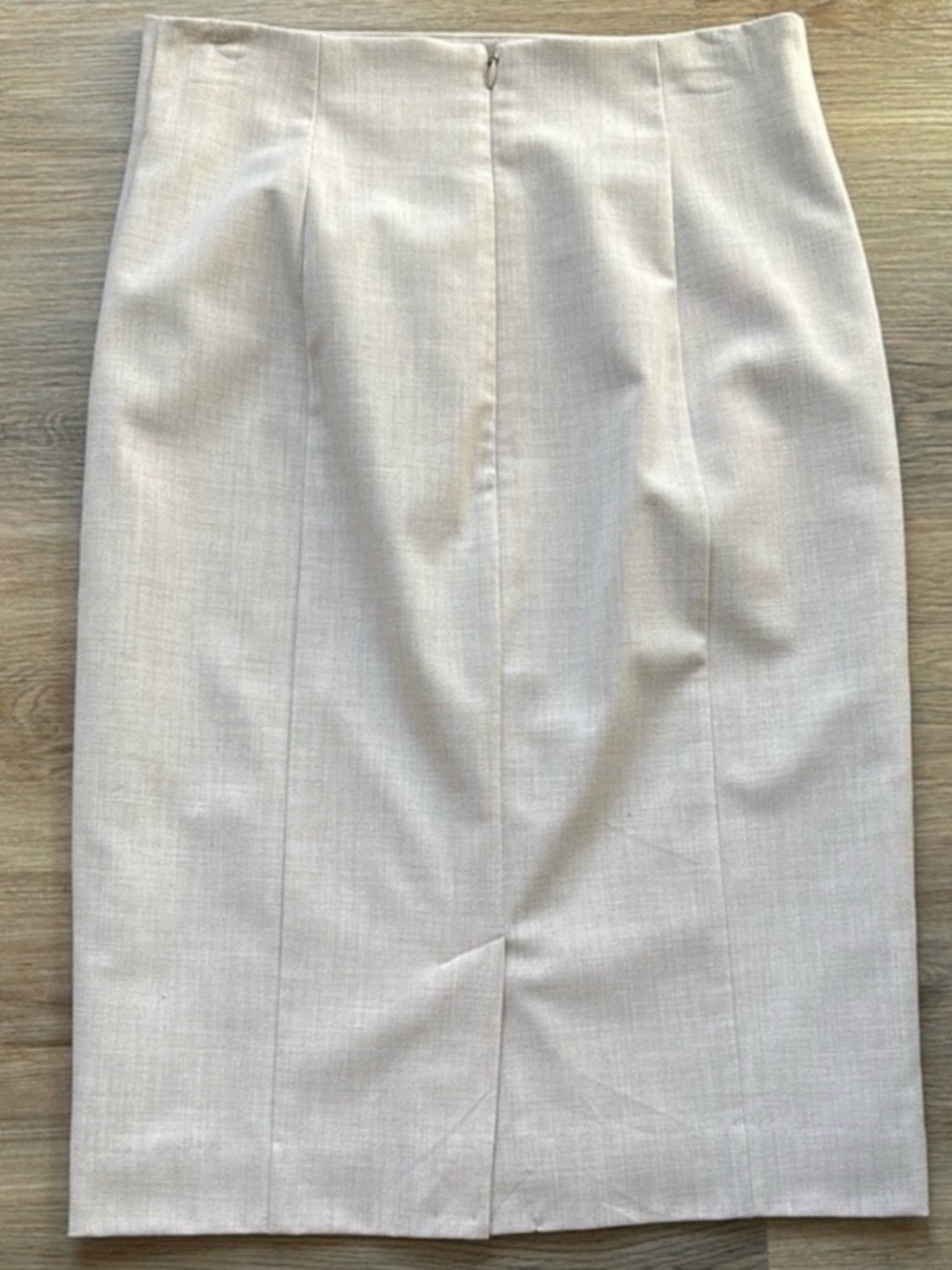 Worthington Pencil Skirt Size 6 Beige Tan Career Office Classic Knee Length - Picture 3 of 4